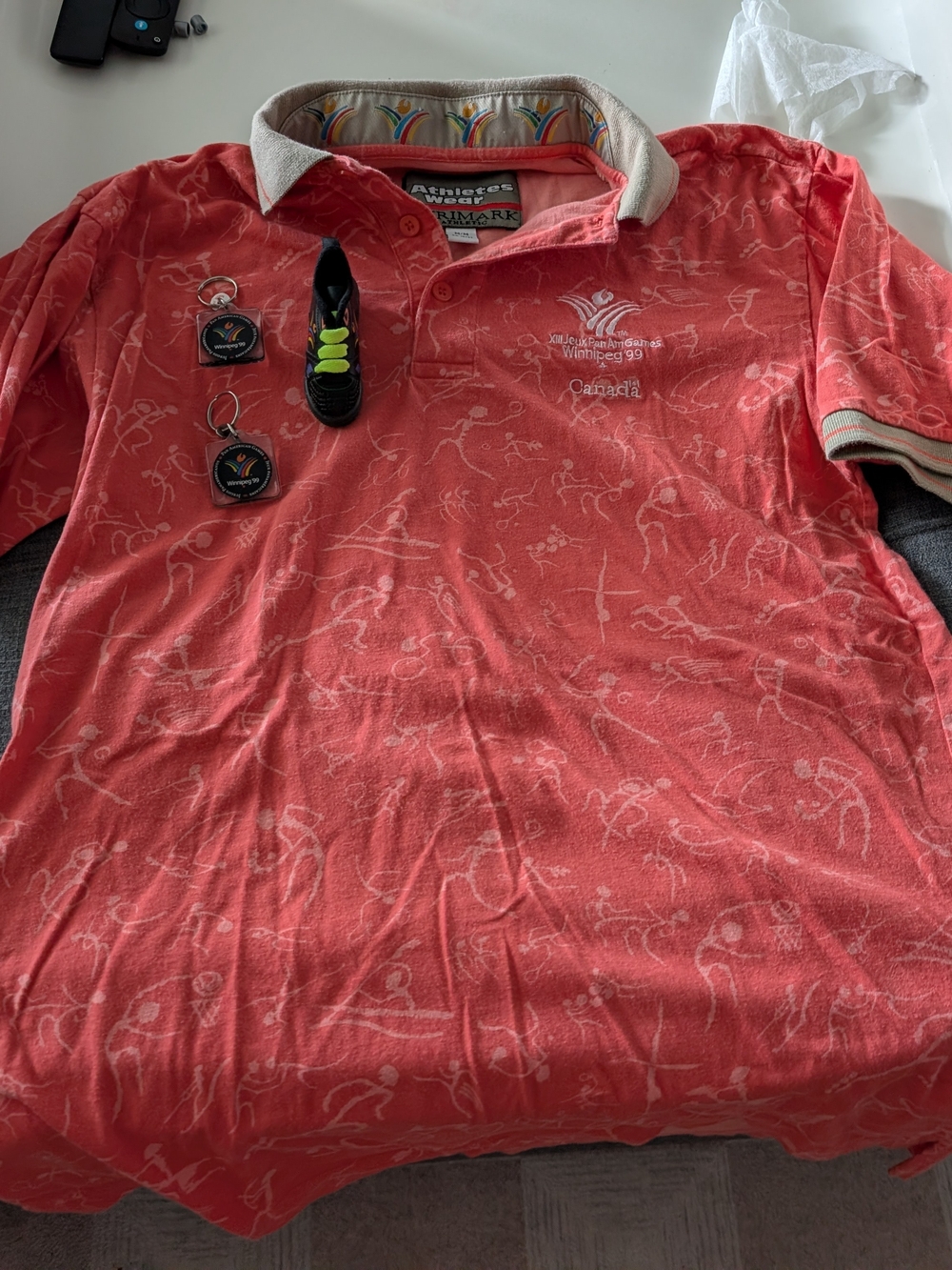 Vintage-Style Coral Polo with Subtle Print Pan American Games 90s Vintage Retro